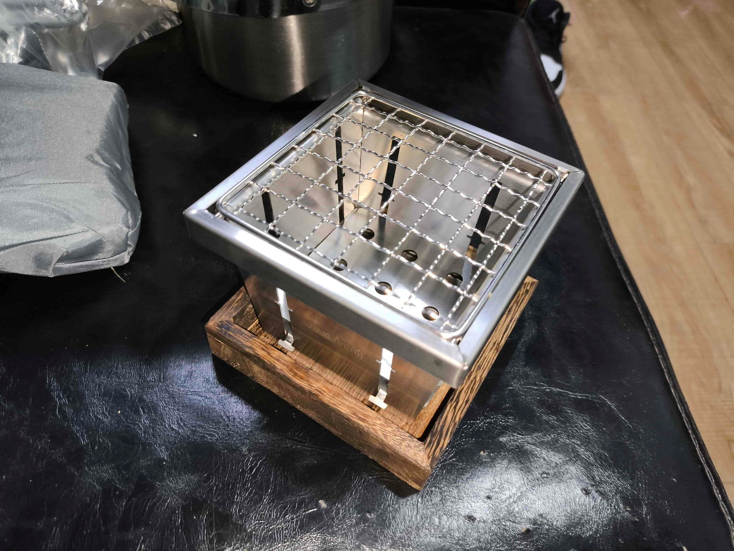 CyberForge Stainless Steel Mini Survival Grill – One-Hand Foldable BBQ Stove for Solo Grilling Rituals