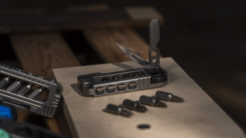 TC4 Titanium Pocket Tool with Folding Knife and Bit Set