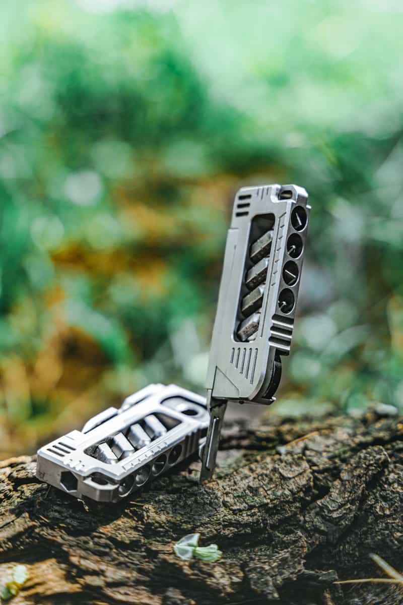 TC4 Titanium Pocket Tool with Folding Knife and Bit Set