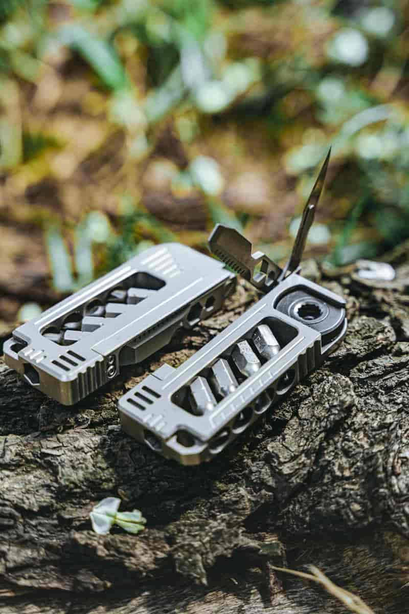 TC4 Titanium Pocket Tool with Folding Knife and Bit Set