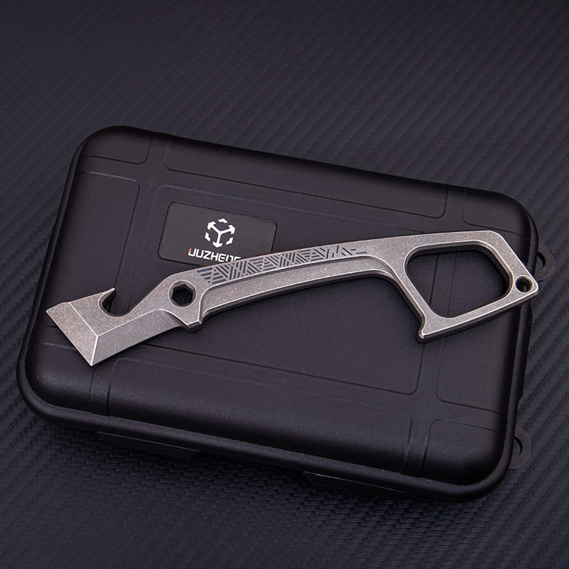 Tactical Pry Bar – Multi-Functional EDC Tool