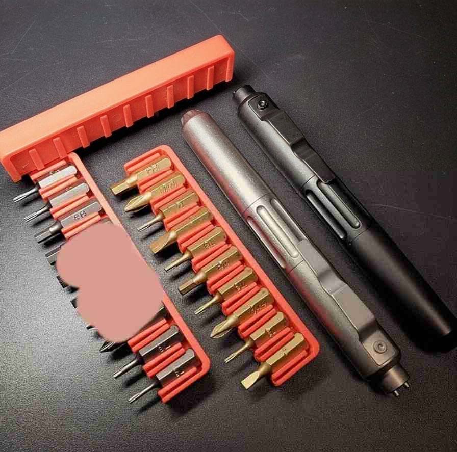 Titanium Alloy Multi-Tool Pen – The Hardware Master’s Edition